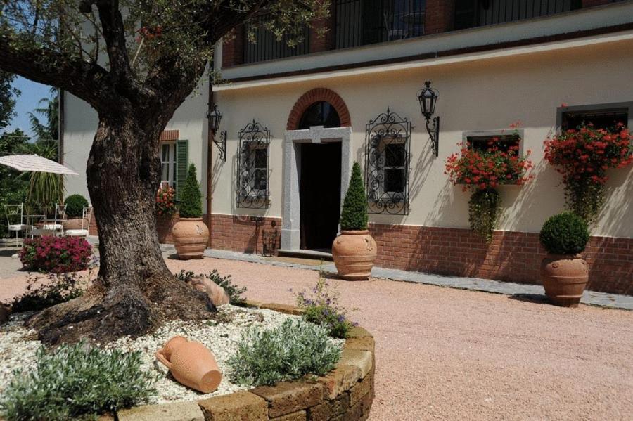 Villa Baroni Lomnago Esterno foto