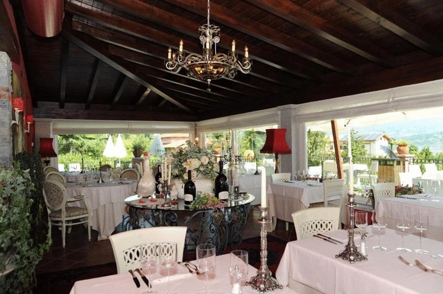 Villa Baroni Lomnago Esterno foto